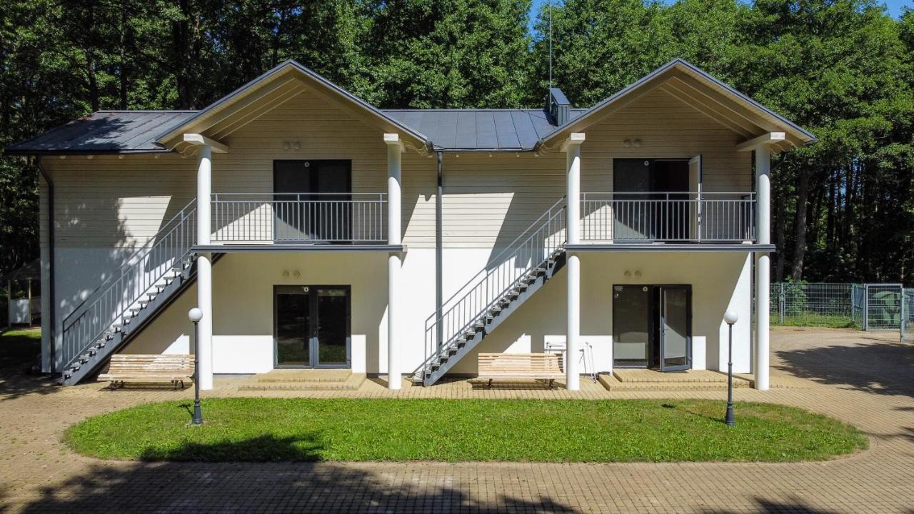 Nemirseta Forest Apartments 帕兰加 外观 照片